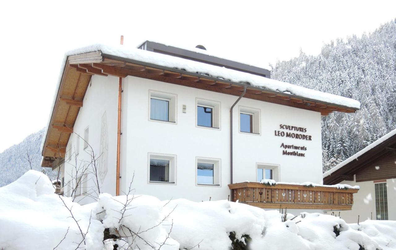 Apartments Montblanc Seceda โอติเซ ภายนอก รูปภาพ