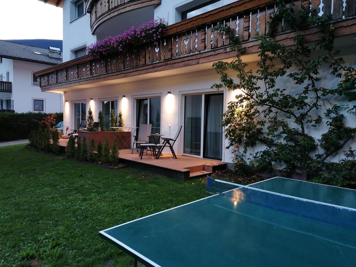 Apartments Montblanc Seceda โอติเซ ภายนอก รูปภาพ